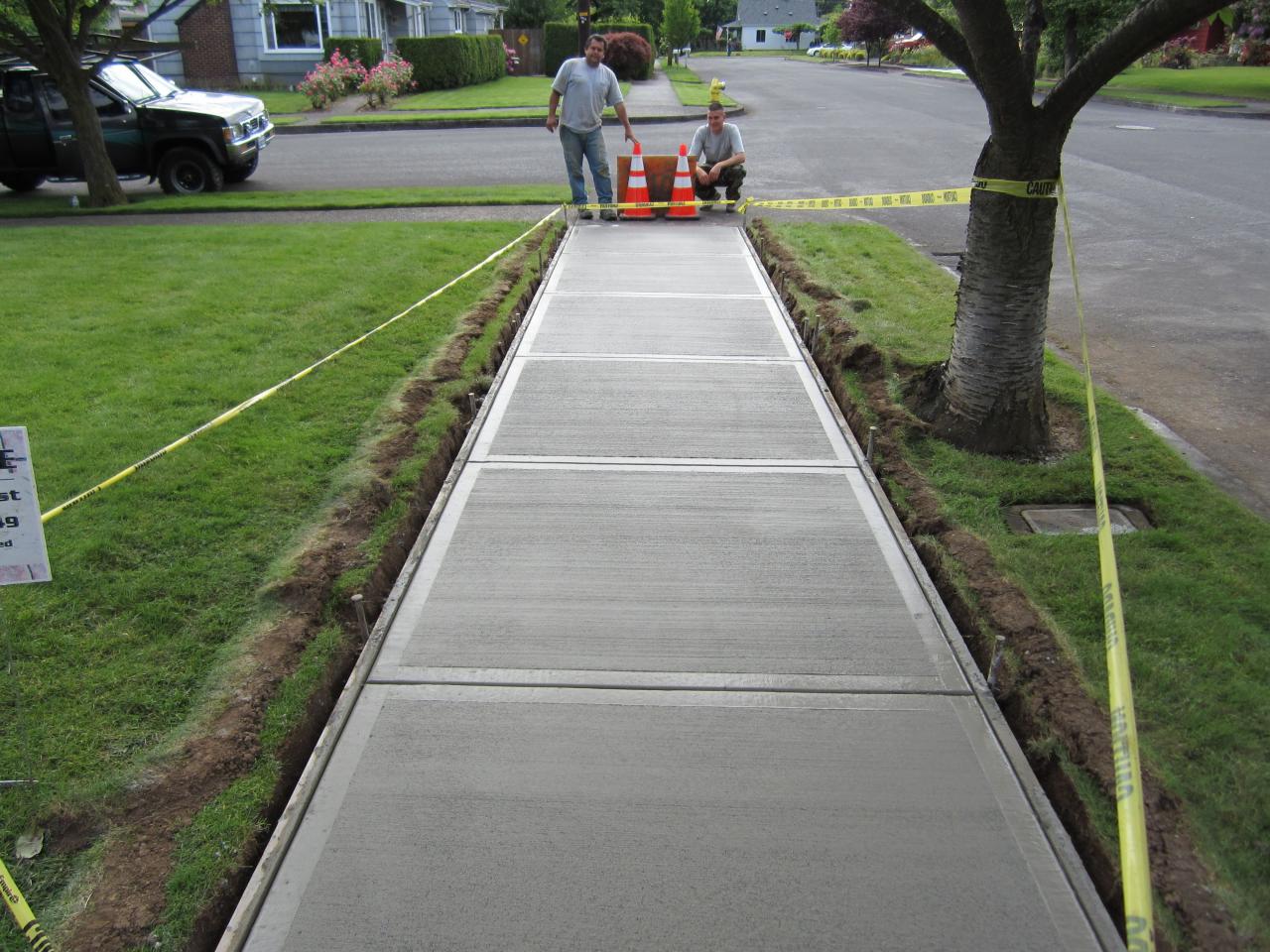 Concrete sidewalk contractors