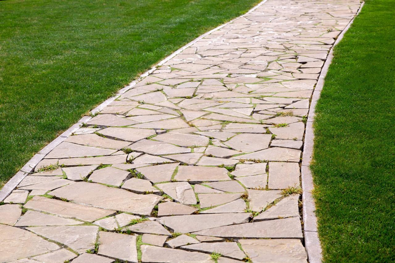 Walkway flagstone pathway lay mulch diy pavers yard way walkways ideas garden landscaping paver install path stone stones stepping paths