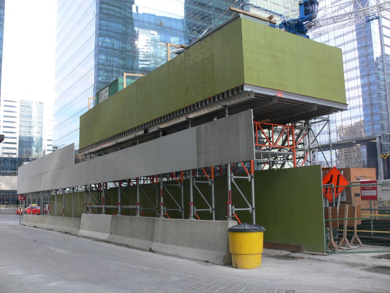 Temporary construction covered walkways