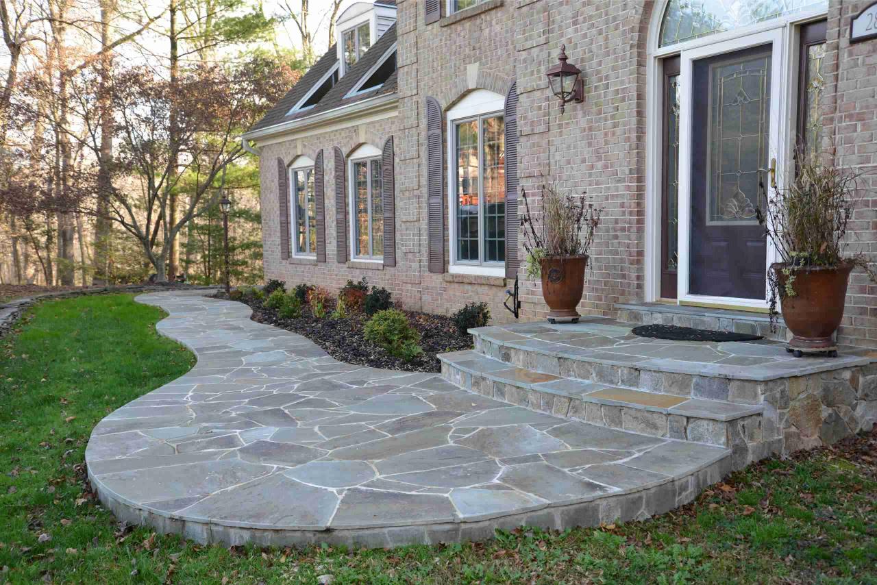 Flagstone walkway pathway pathways walkways paths mortared paving thespruce steinplatten gehweg masonry narrow driveway smooth besuchen gravel