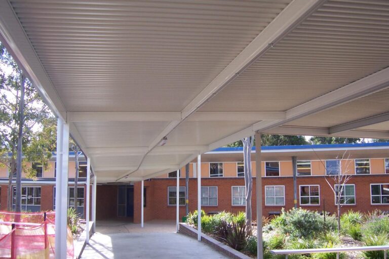 Covered walkway design house