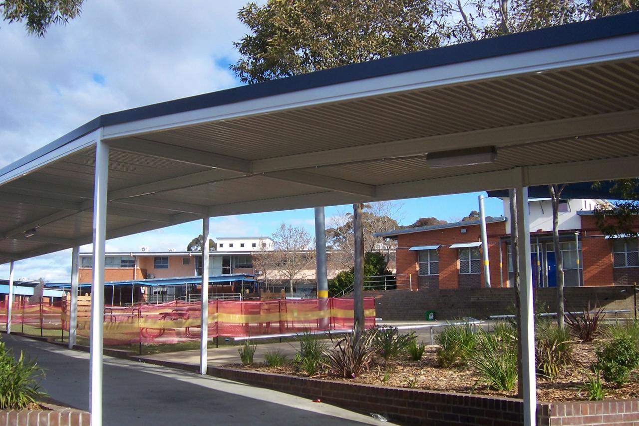 Walkway canopy